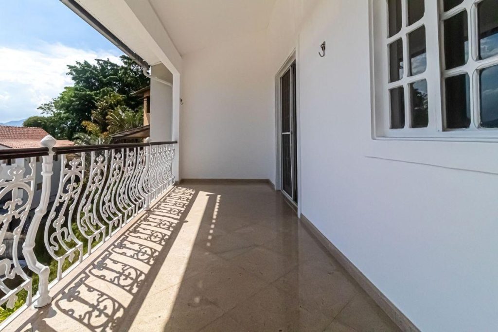 Jacarepaguá – Casa em Condomínio – 3 quartos – 241m² – R$1.090.000,00