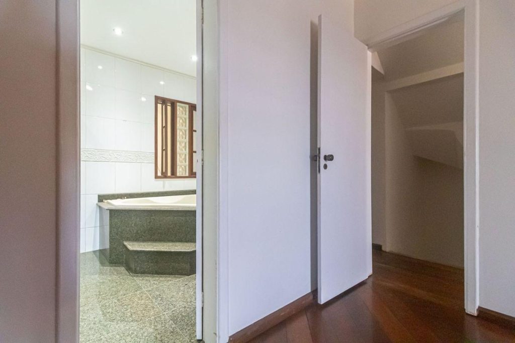 Jacarepaguá – Casa em Condomínio – 3 quartos – 241m² – R$1.090.000,00