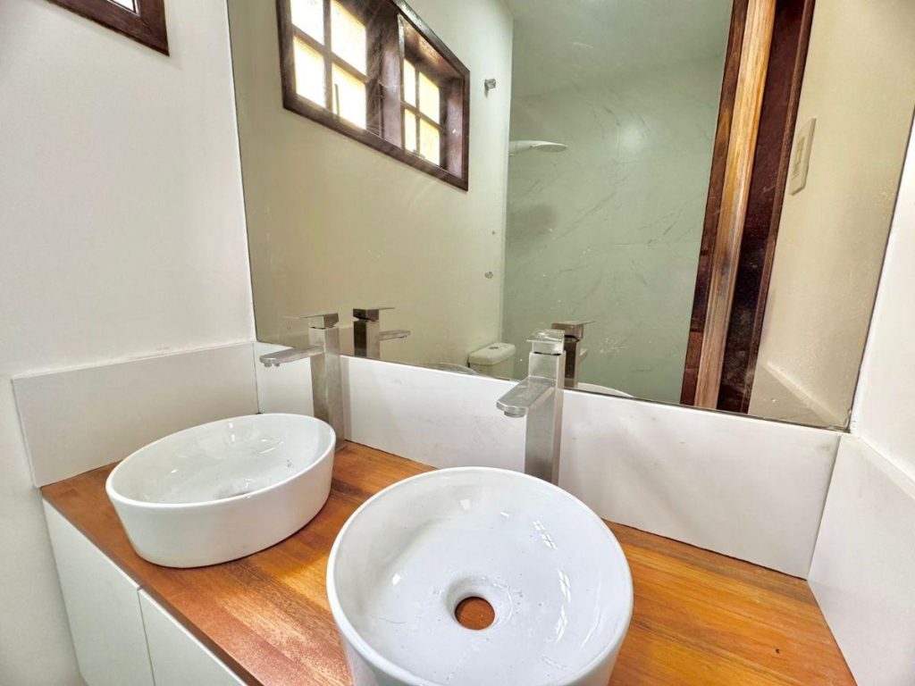 Vargem Grande – Casa duplex – 4 quartos – R$580.000,00