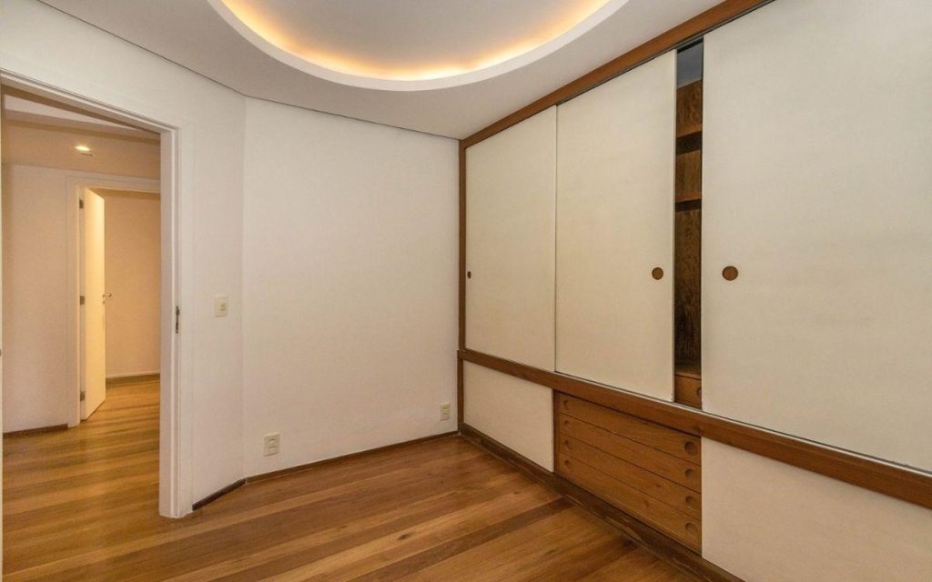 Leblon – Rua Aperana – 2 quartos – 79m²