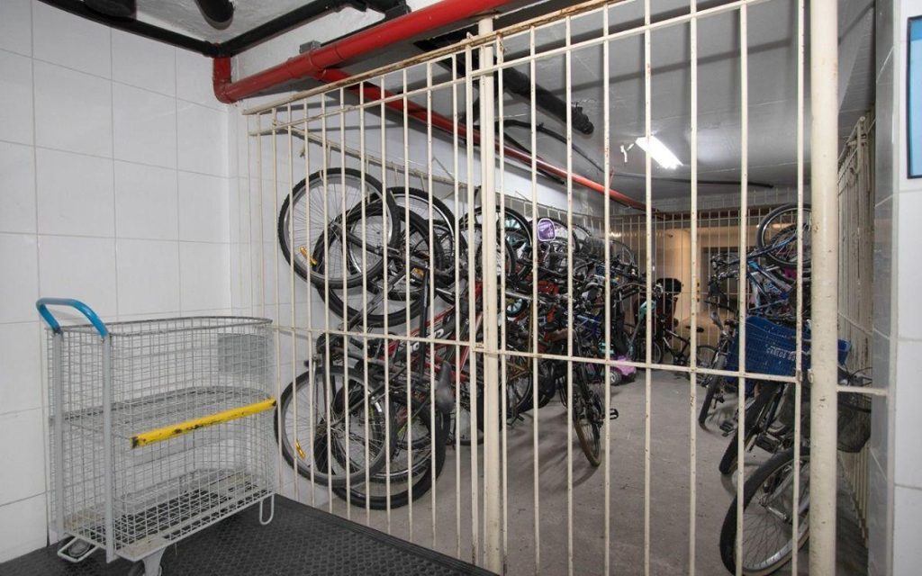 Leblon – Rua Aperana – 2 quartos – 79m²