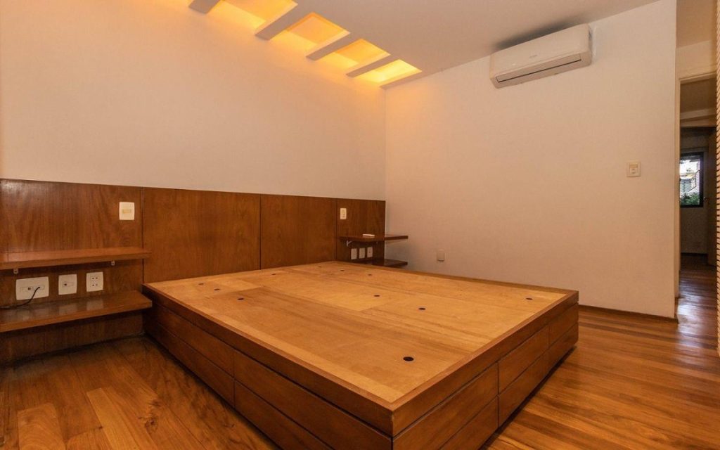 Leblon – Rua Aperana – 2 quartos – 79m²