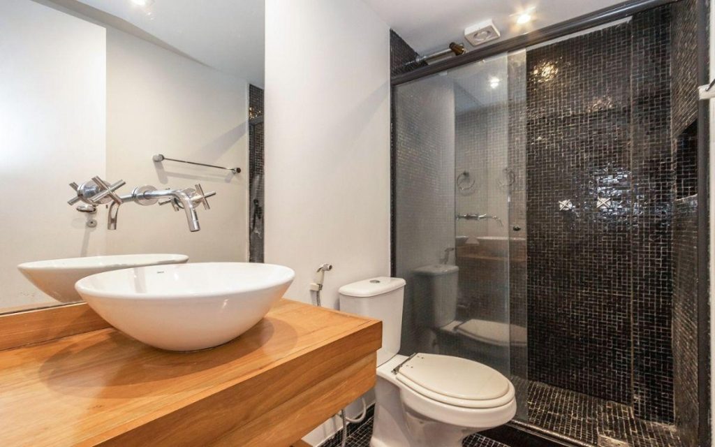 Leblon – Rua Aperana – 2 quartos – 79m²