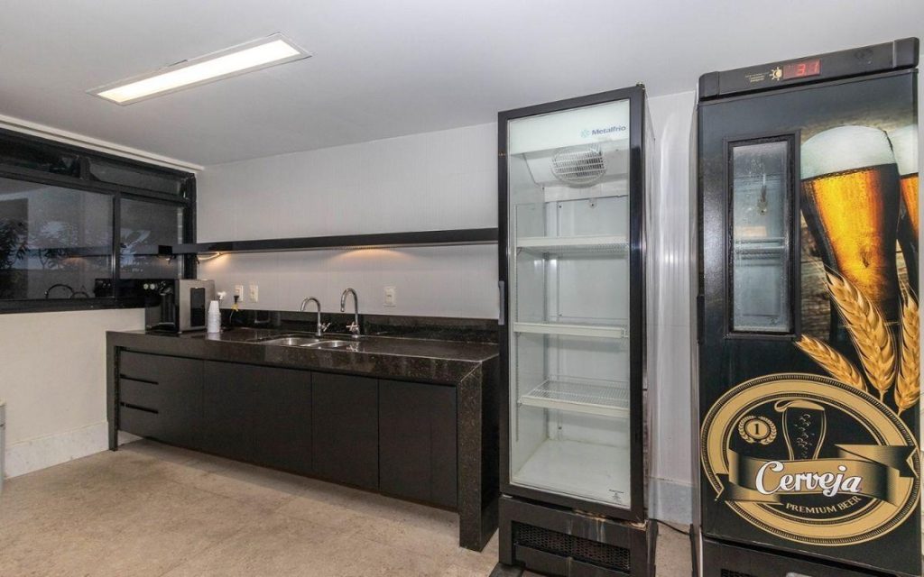 Leblon – Rua Aperana – 2 quartos – 79m²