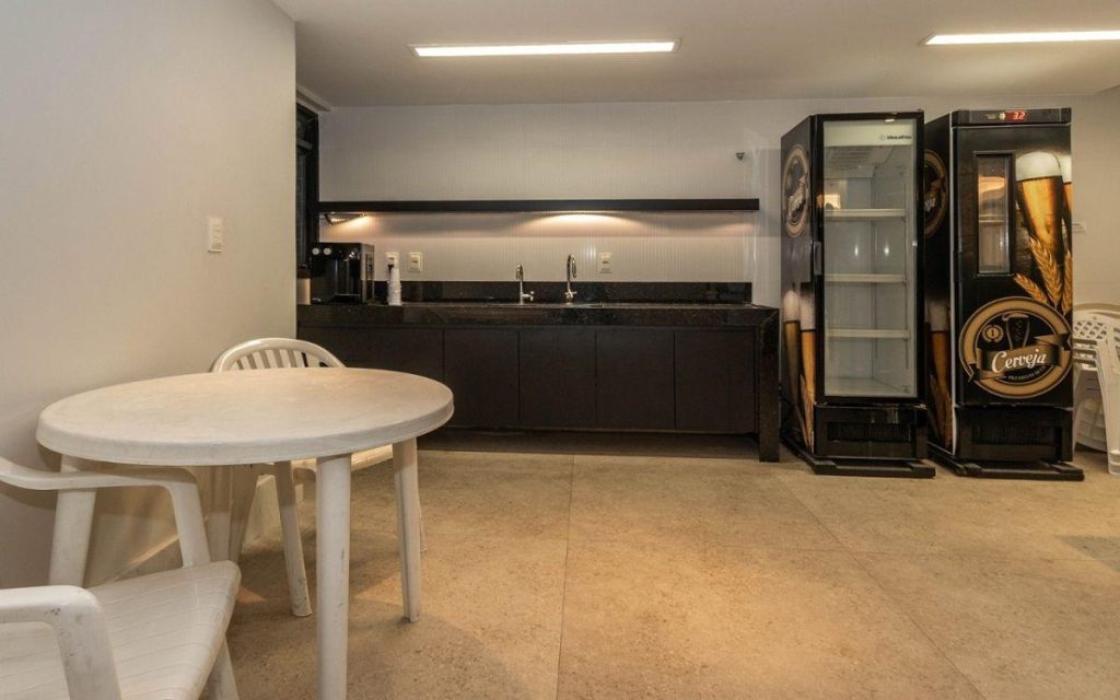 Leblon – Rua Aperana – 2 quartos – 79m²