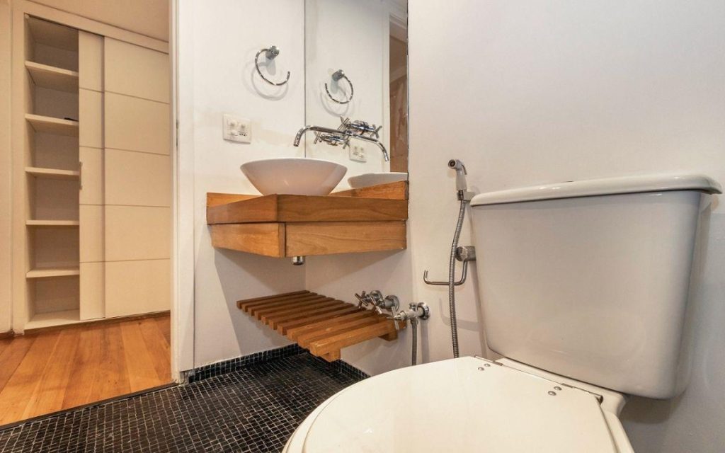 Leblon – Rua Aperana – 2 quartos – 79m²