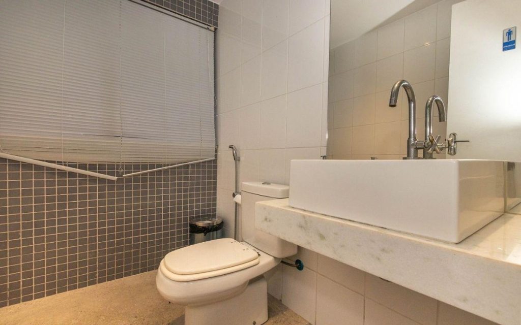 Leblon – Rua Aperana – 2 quartos – 79m²