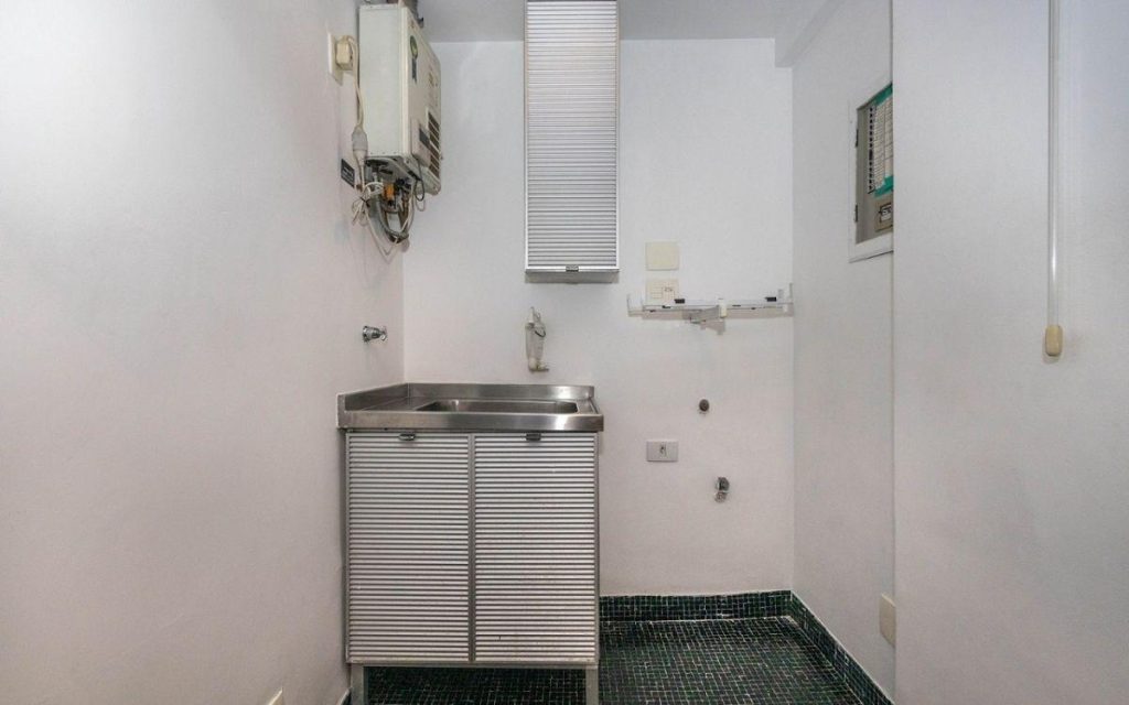 Leblon – Rua Aperana – 2 quartos – 79m²
