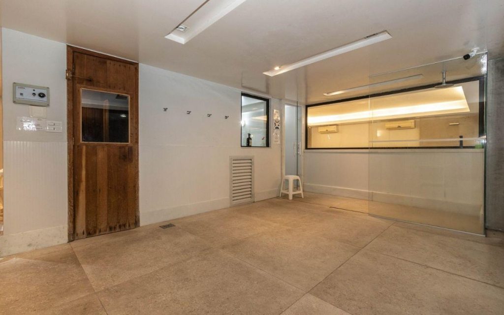 Leblon – Rua Aperana – 2 quartos – 79m²