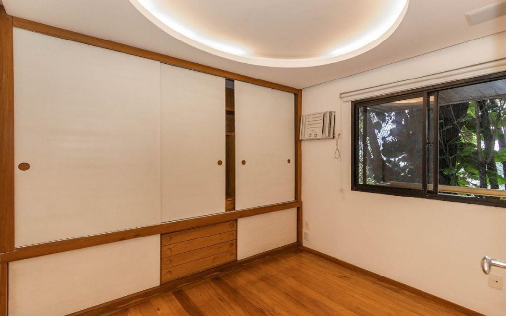 Leblon – Rua Aperana – 2 quartos – 79m²