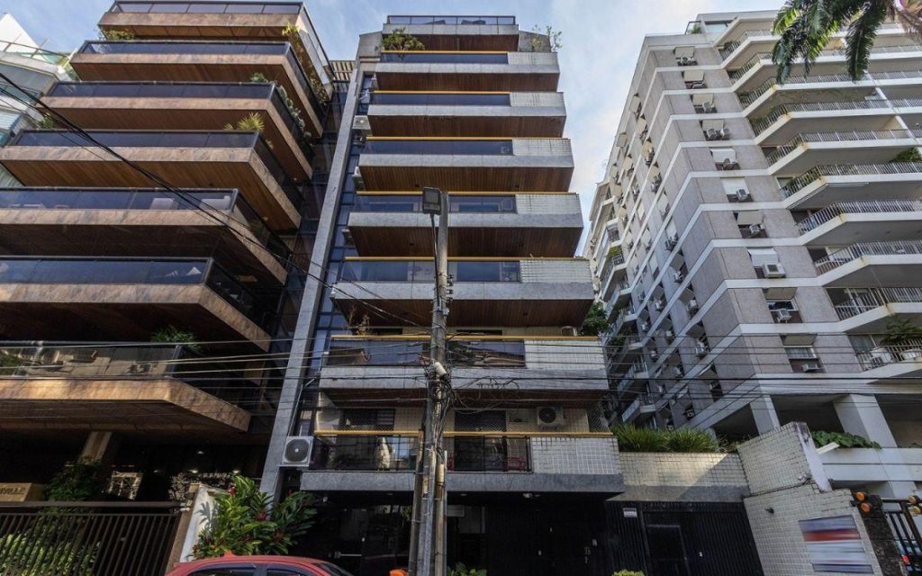 Leblon – Rua Aperana – 2 quartos – 79m²