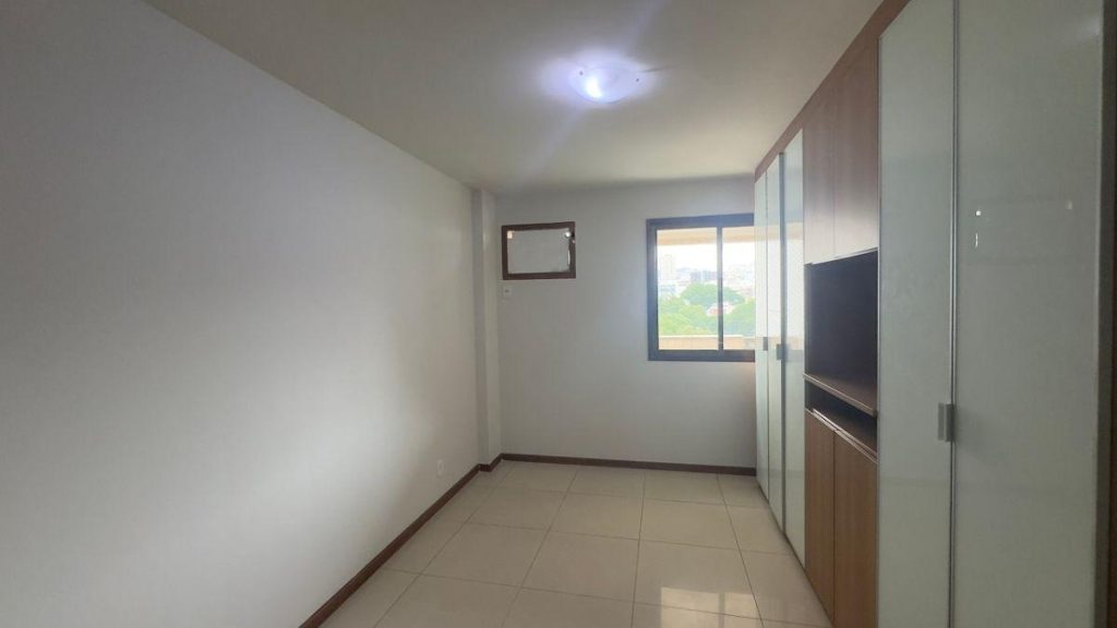 Tijuca – Cobertura – R. Visconde de Figueiredo – 3 quartos – 210m²