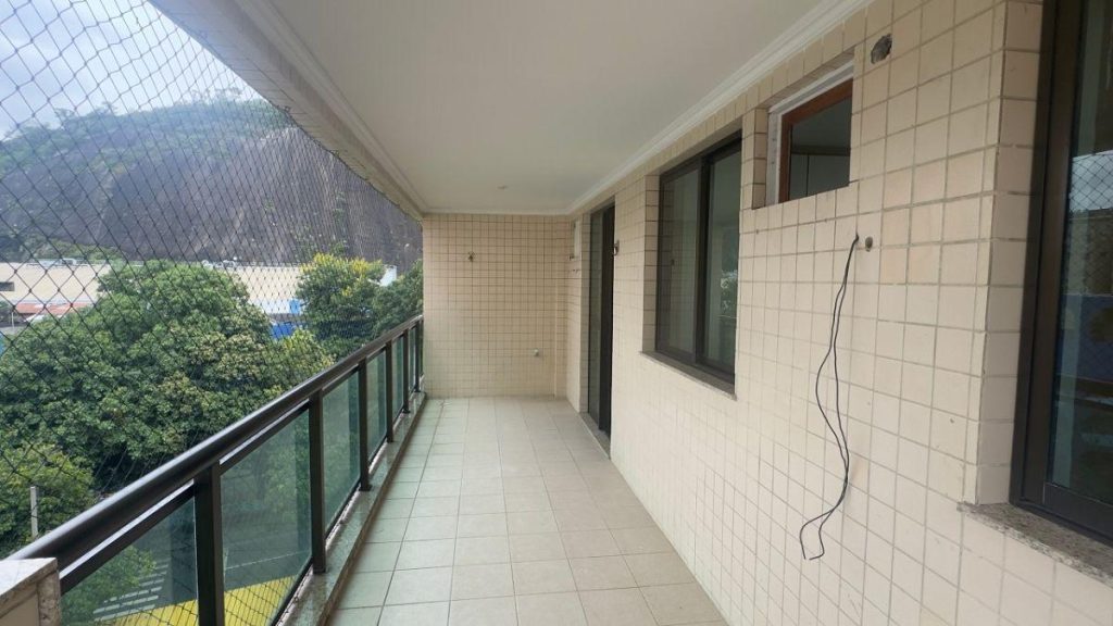 Tijuca – Cobertura – R. Visconde de Figueiredo – 3 quartos – 210m²