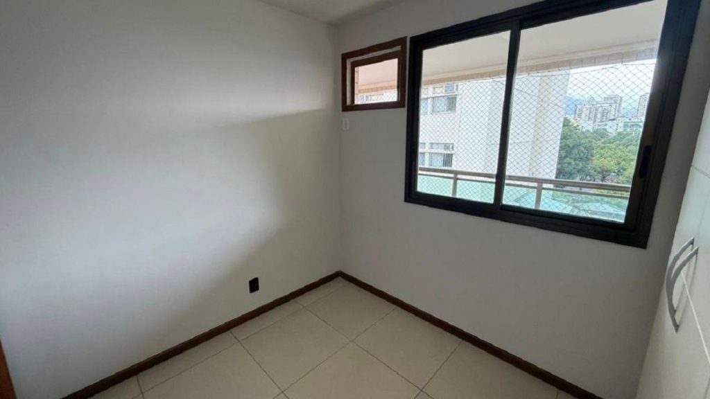 Tijuca – Cobertura – R. Visconde de Figueiredo – 3 quartos – 210m²