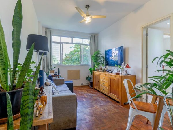 Botafogo – Rua Lauro Muller – 2 quartos – 78m²