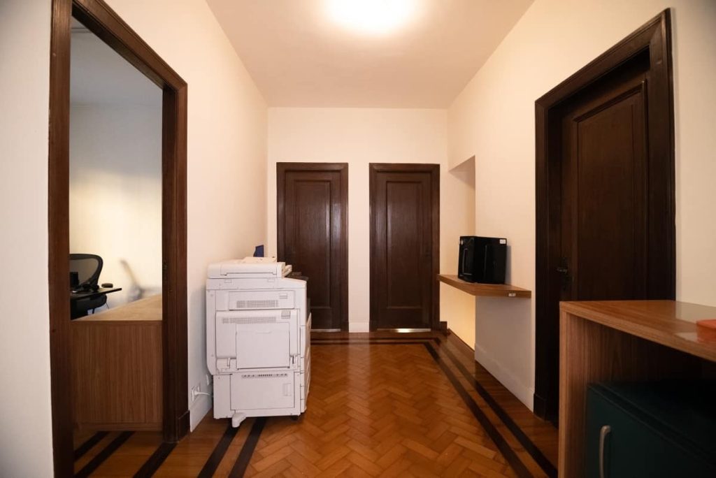 Urca – Casa dos anos 30 – 3 quartos – 260 m² – R$3.199.000,00