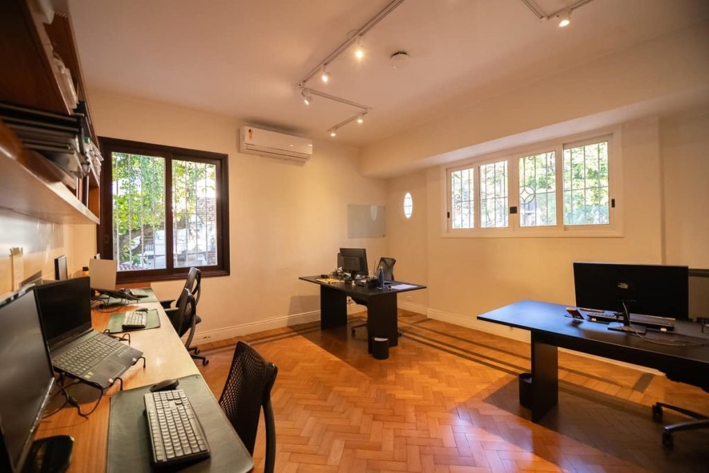 Urca – Casa dos anos 30 – 3 quartos – 260 m² – R$3.199.000,00
