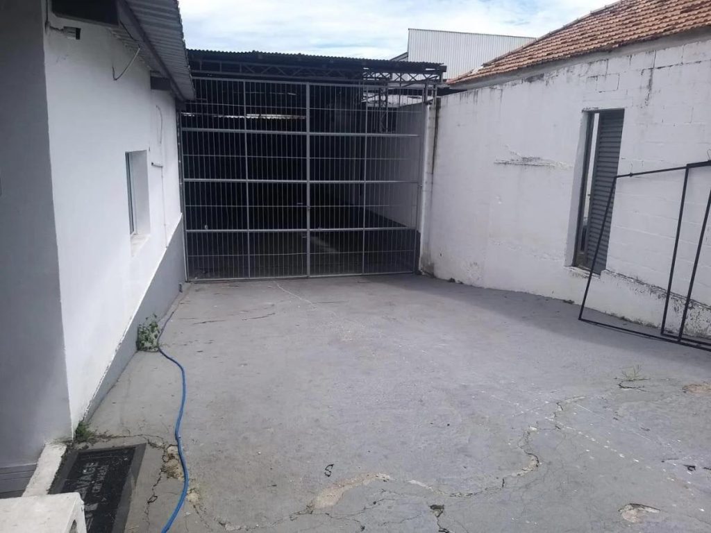 Benfica – Galpão – Rua Capitão Félix – 407,50 m²