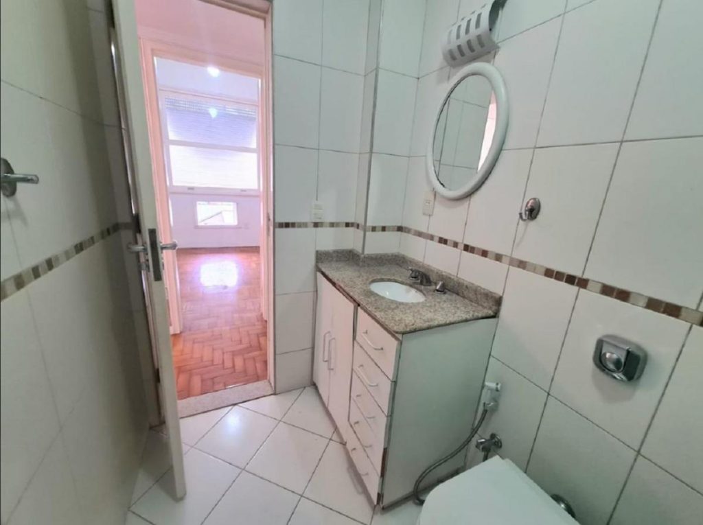 Ipanema – Rua Gomes Carneiro – Sala/Quarto – 50 m² – R$ 950.000,00