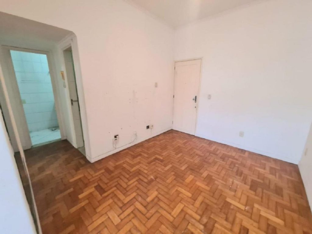 Ipanema – Rua Gomes Carneiro – Sala/Quarto – 50 m² – R$ 950.000,00