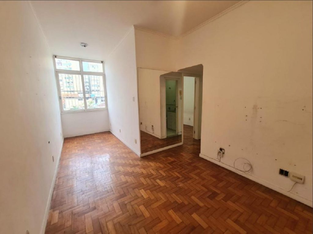 Ipanema – Rua Gomes Carneiro – Sala/Quarto – 50 m² – R$ 950.000,00