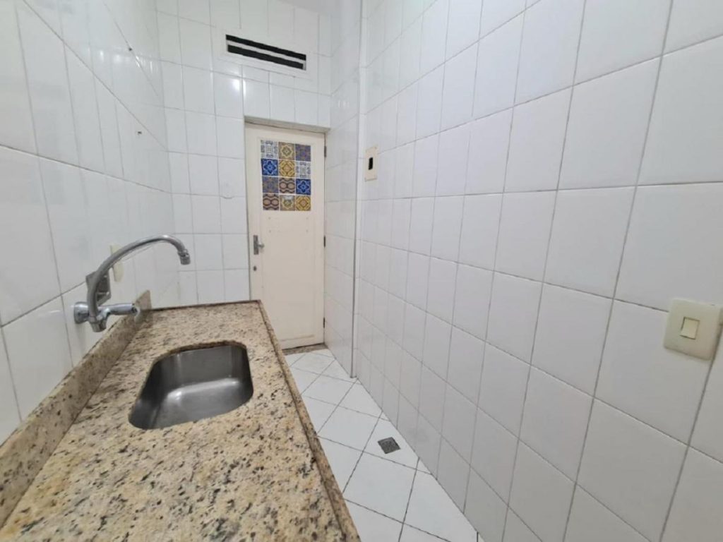 Ipanema – Rua Gomes Carneiro – Sala/Quarto – 50 m² – R$ 950.000,00