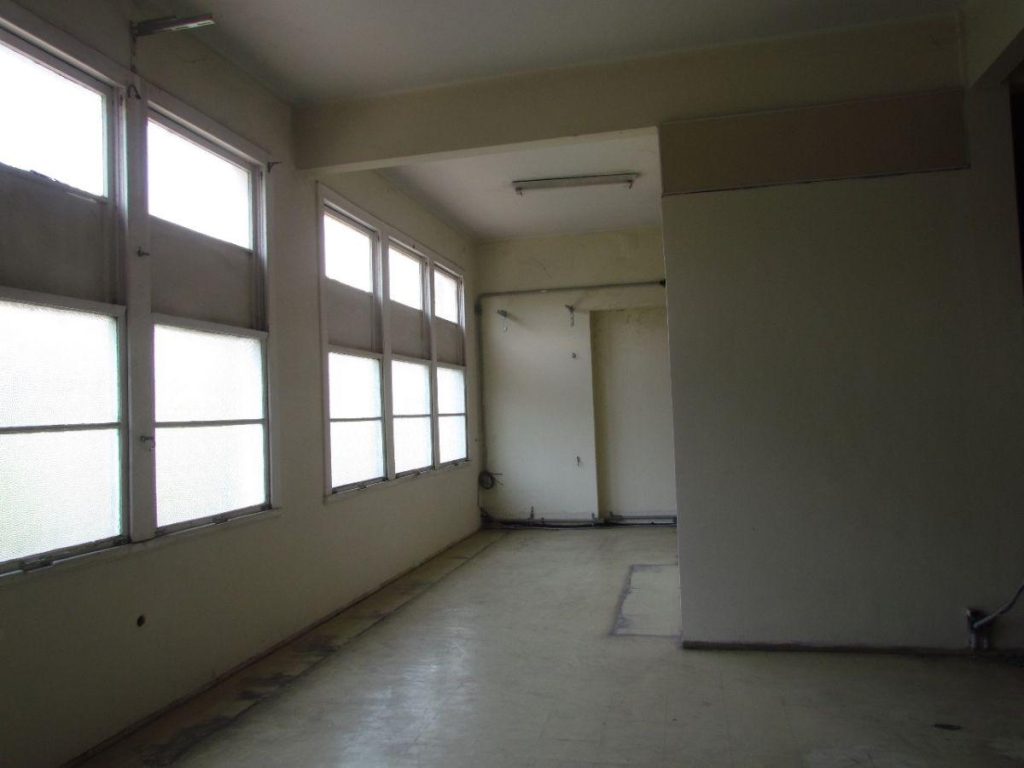 Galpão – São Cristóvão – Rua Melo e Souza – 780 m² – R$40.000,00