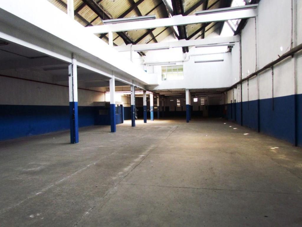Galpão – São Cristóvão – Rua Melo e Souza – 780 m² – R$40.000,00