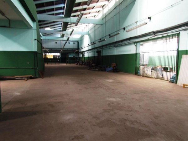 Galpão – São Cristóvão – Rua Melo e Souza – 3.373 m² – R$75.000,00