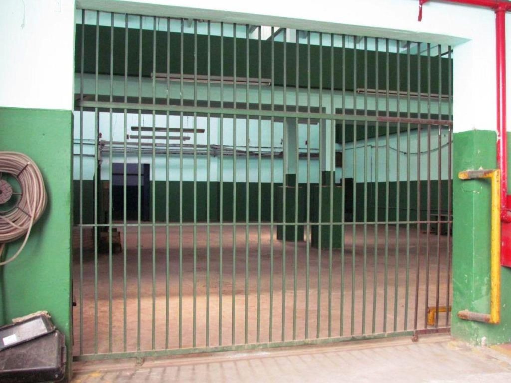 Galpão – São Cristóvão – Rua Melo e Souza – 3.373 m² – R$75.000,00