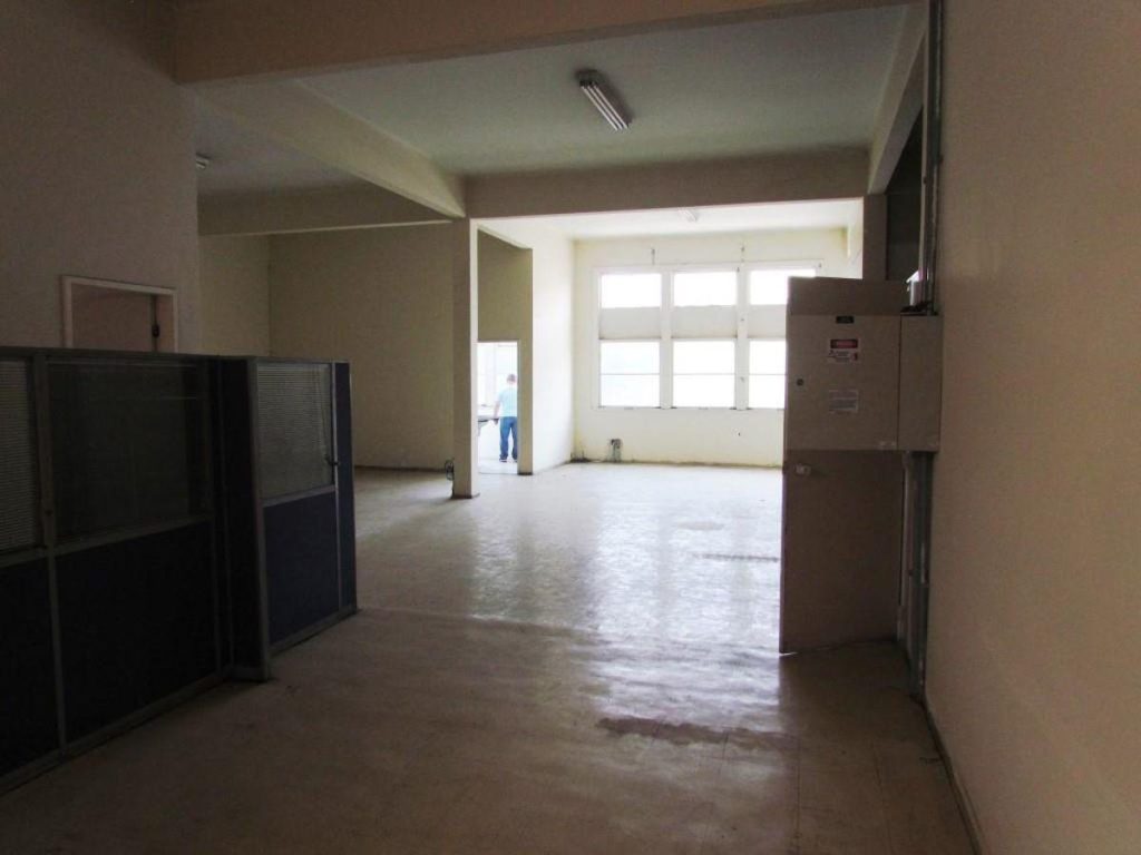 Galpões – São Cristóvão – Rua Melo e Souza 96 – 4.453,50 m² – R$30.000.000,00