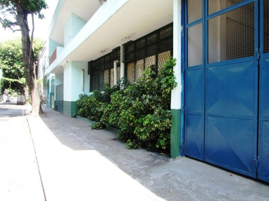 Galpões – São Cristóvão – Rua Melo e Souza 96 – 4.453,50 m² – R$30.000.000,00