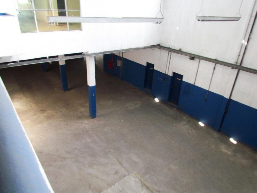 Galpões – São Cristóvão – Rua Melo e Souza 96 – 4.453,50 m² – R$30.000.000,00