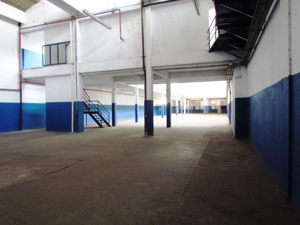 Galpões – São Cristóvão – Rua Melo e Souza 96 – 4.453,50 m² – R$30.000.000,00
